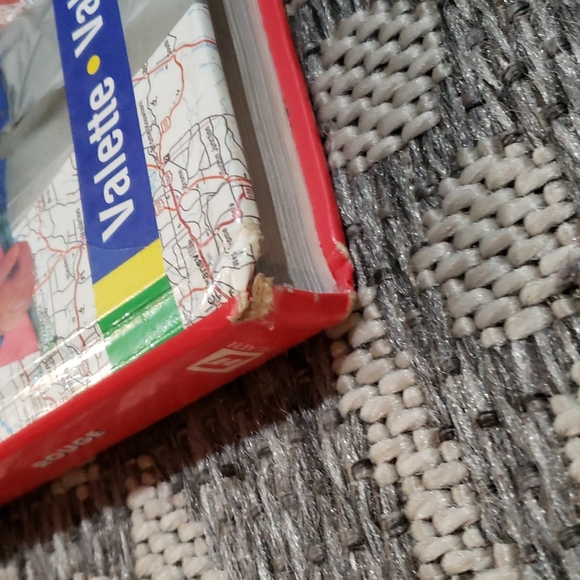 Discovering French: Rouge (English and French Edition) - Picture 3 of 8